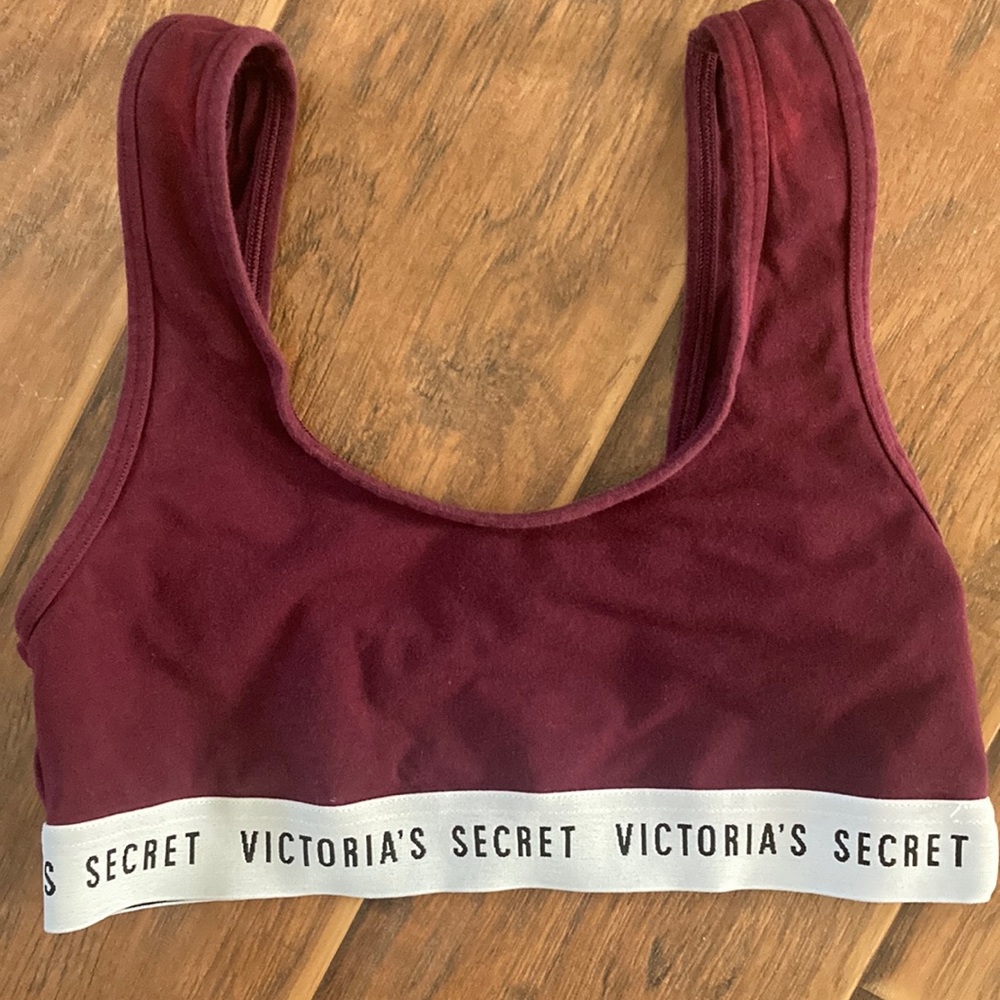 VS Sports Bra